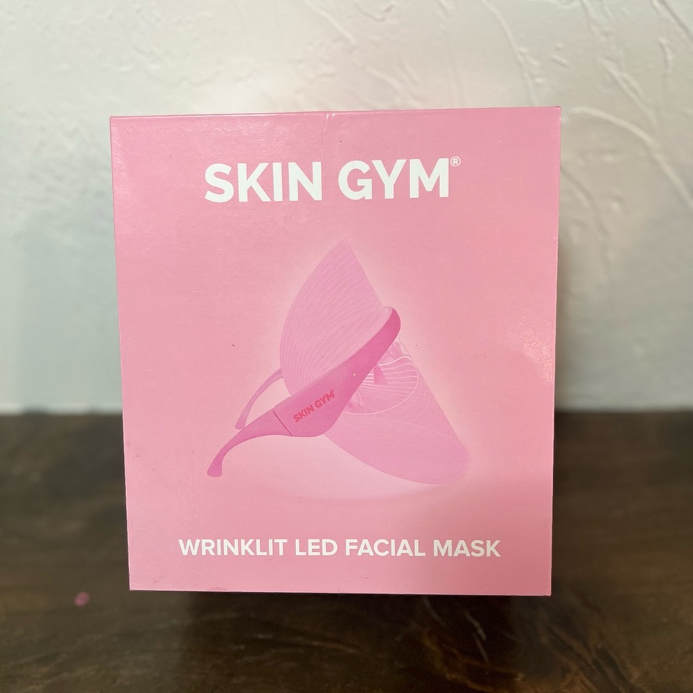 Pink Wrinklit LED Facial Mask